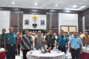Danrem 043/Gatam Ikuti Halal Bihalal Presiden RI Dengan Purnawirawan TNI-Polri