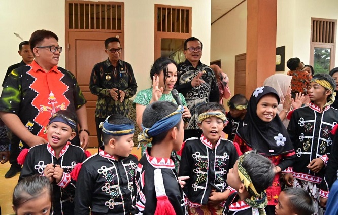 Zita Anjani Kunjungi SLB Kasih Bunda, Kebutuhan Sekolah Jadi Prioritas