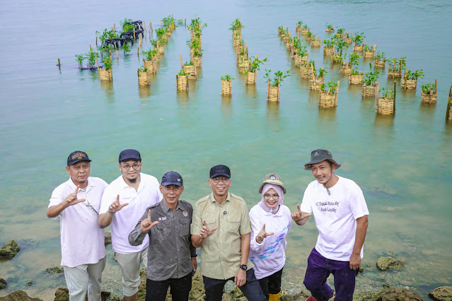 Gubernur Lampung Mirza Penanaman 2000 Batang Mangrove Berkolaborasi Dengan PT. Indokom Samudera Persada, Desa Gebang