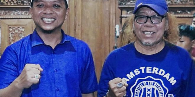 Bupati Riyanto & Sastrawan Isbedy Stiawan Berduel di Acara Malam Puisi Kebangsaan