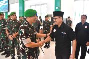 KASREM 043/GATAM BUKA LATIHAN KADER PELATIH PENCAK SILAT MILITER (PSM) TERSEBAR JAJARAN KOREM 043/GATAM TA. 2025