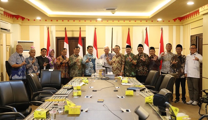 Pemprov Lampung Dukung Konsep Masjid Sebagai Pusat Pemberdayaan Umat