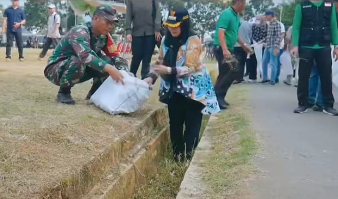 Walikota Ajak Perduli Kebersihan Lingkungan Kota Bandar Lampung