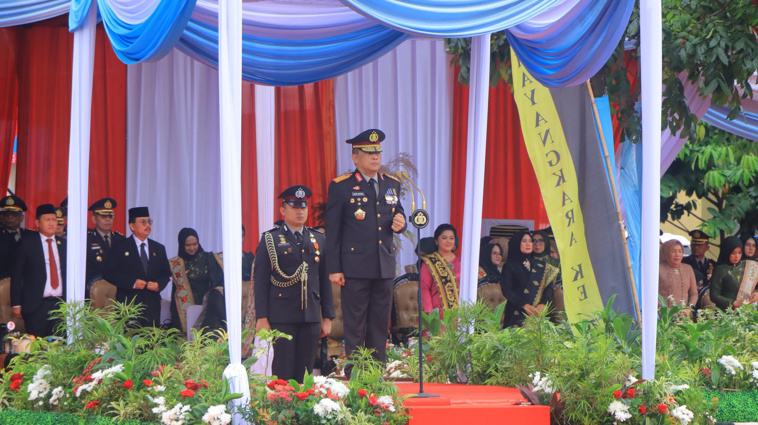 Mars Polri Gema di Langit Lampung, Kapolda: Ini Tradisi yang Menggelorakan Jiwa Bhayangkara!