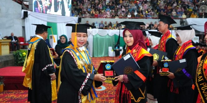 1.112 Wisudawan Unila Ikuti Prosesi Wisuda Periode Enam 2024/2025
