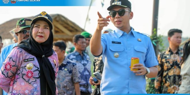 Bukan Sekadar Tinjau Jalan Rusak : Kolaborasi Epik Bupati Egi dan Bunda Eva, Lebur Sekat Wilayah Demi Warga Perbatasan