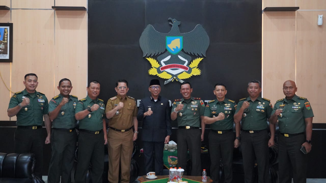 Danrem 043/Gatam Sambut Gubernur Lampung: Jalin Soliditas dan Sinergi