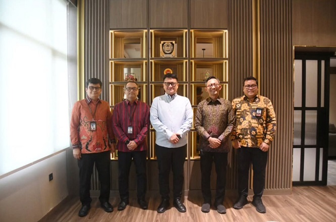 Ahmad Giri Akbar Terima Kunjungan Kepala BI Lampung