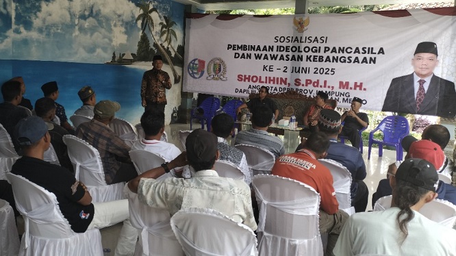 Anggota DPRD Lampung Solihin Sosialisasi IPWK di Desa Pejambon