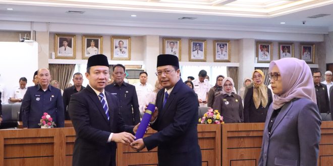 Gubernur Lantik Dua Pejabat Pimpinan Tinggi Pratama dilingkungan Pemprov Lampung