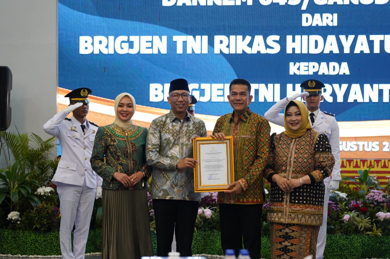 Malam Pisah Sambut Danrem 043/Gatam Bersama Gubernur dan Forkopimda Provinsi Lampung
