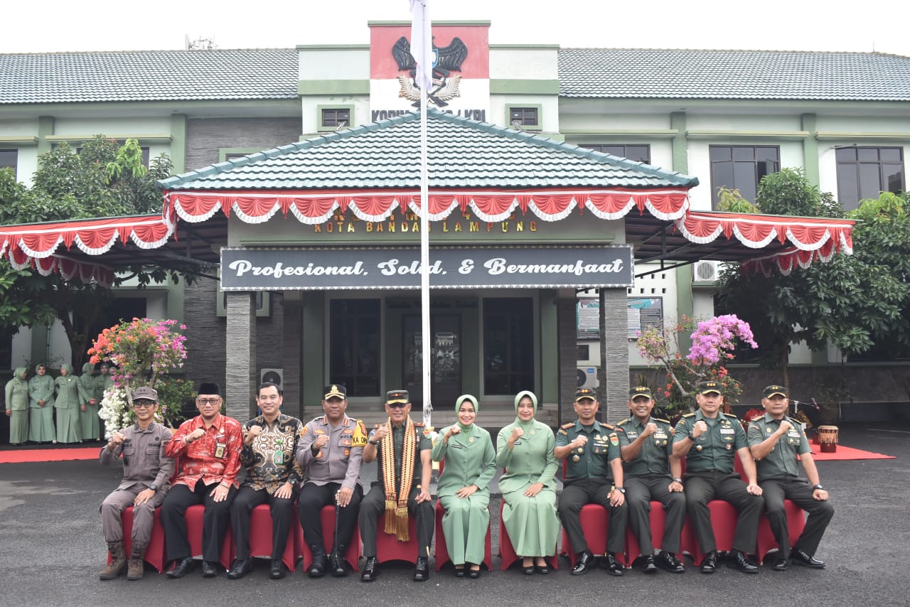 Kunjungi Kodim 0410/KBL, Danrem 043/Gatam Berikan Arahan kepada Prajurit, PNS, dan Anggota Persit