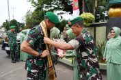 Danrem 043/Gatam Hadiri Tradisi Penyambutan dan Penerimaan Pangdam XXI/RI serta Ketua Persit KCK Daerah XXI/RI