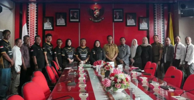 Walikota Bandar Lampung Dukung Suporter Sikambhara