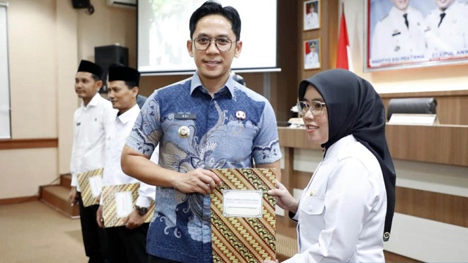 215 PPPK Teknis Khusus Kemensos di Lampung Selatan Resmi Terima SK