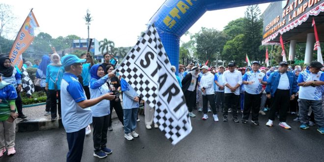 Unila Meriahkan Dies Natalis ke-60 dengan Jalan Sehat