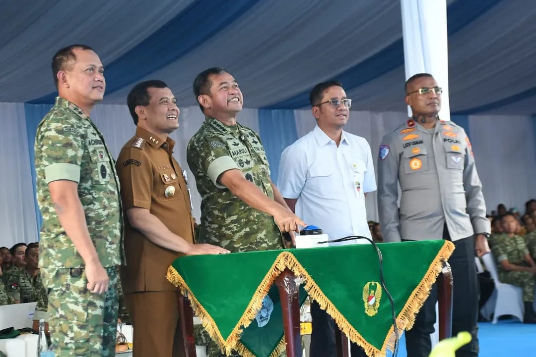 Perkuat Teritorial dan Ketahanan Pangan, Pangdam XXI/Radin Inten Hadiri Apel Dansatkowil 2025