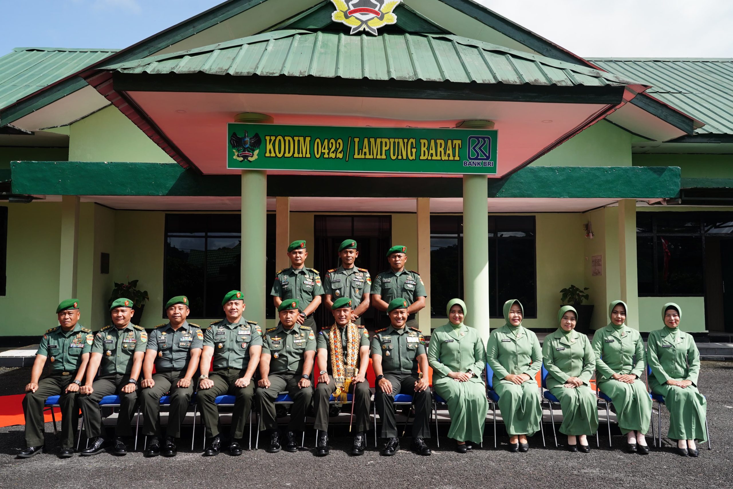 KUATKAN PEMBINAAN TERITORIAL, DANREM 043/GARUDA HITAM SAMBANGI KODIM 0422/LAMPUNG BARAT