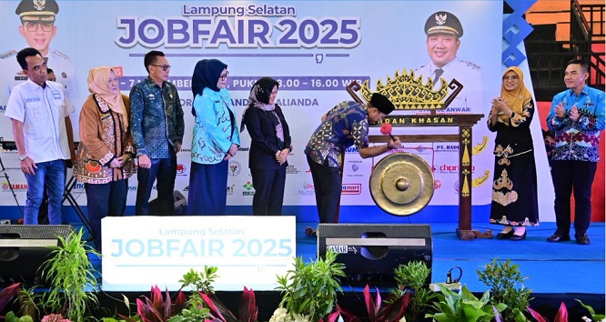 Job Fair Lampung Selatan 2025 Resmi Dibuka, 45 Perusahaan Tawarkan 1.825 Lowongan Kerja