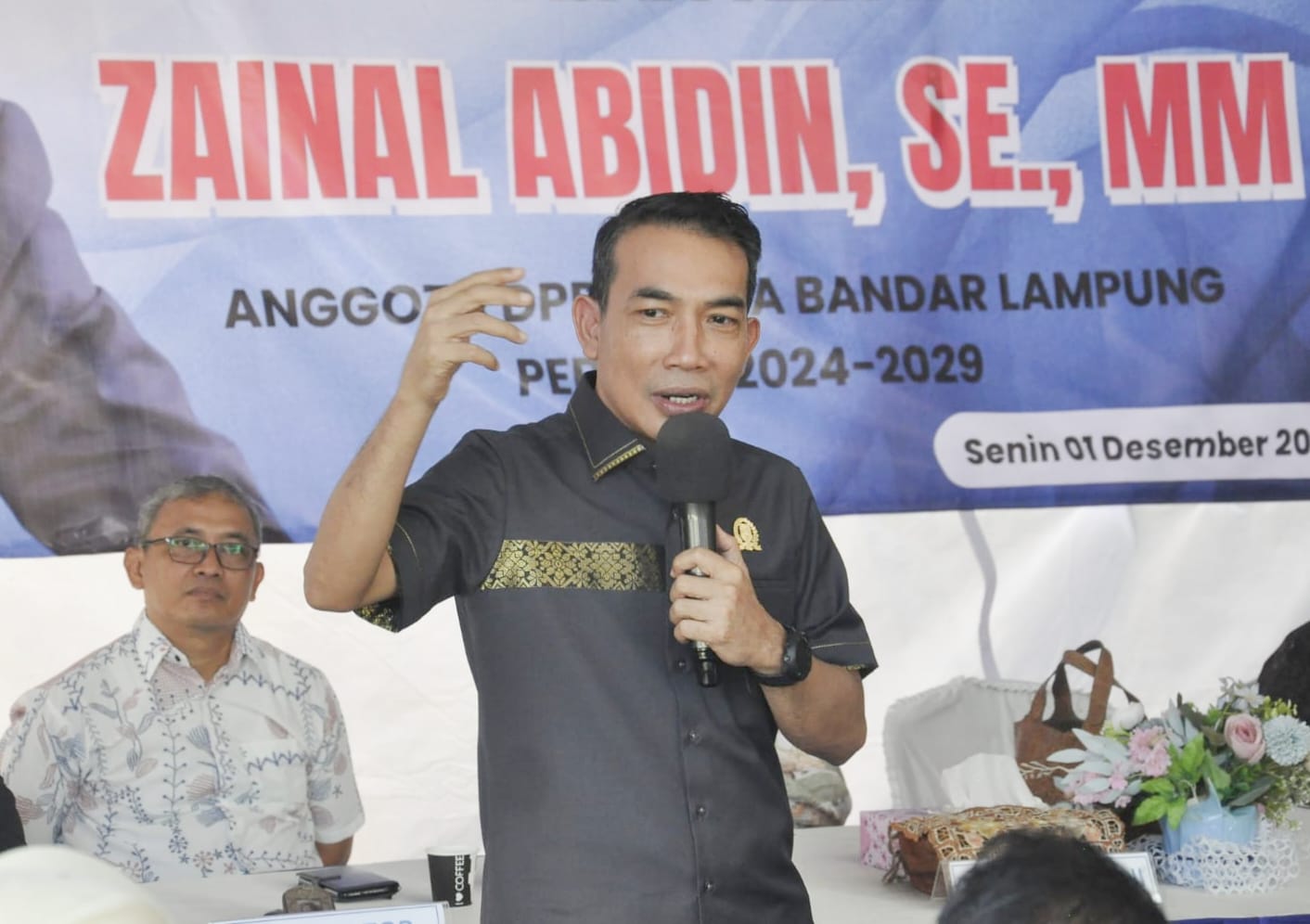 Zainal Abidin Melalui Bank Sampah Biru Lestari Ajak dan Organisir Warga untuk Aksi Nyata Secara Kolektif