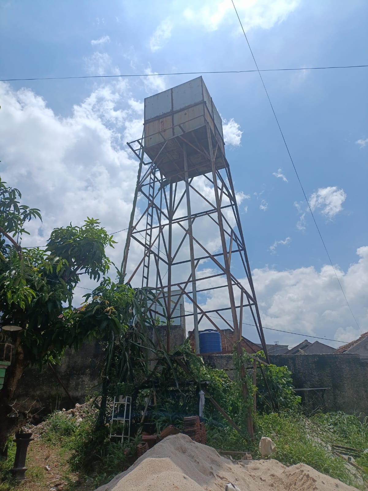 Kadis Perkim Minta PT Sinar Waluyo Bertanggung Jawab atas Kerusakan Pompa Air di Perumahan Bukit Beringin Raya