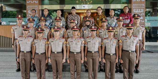 Gubernur Mirza Beri Pembekalan Wawasan Kebangsaan kepada 86 Taruna dan Praja Asal Lampung