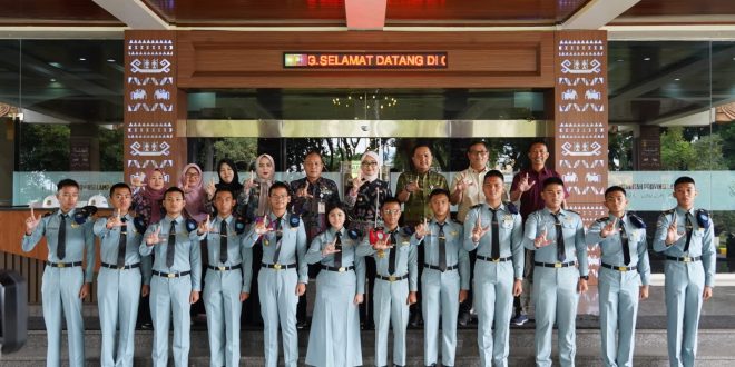 Temui Siswa Krida Nusantara, Wagub Lampung Tekankan Disiplin, Nasionalisme, dan Melek Teknologi