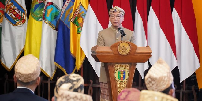 Kamis Beradat Resmi Berlaku di Lampung, Bahasa Daerah dan Batik Jadi Identitas