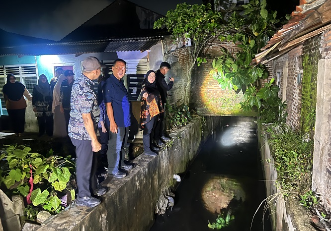 Tinjau Lokasi Banjir, Wali Kota Bandar Lampung Pastikan Penanganan Cepat