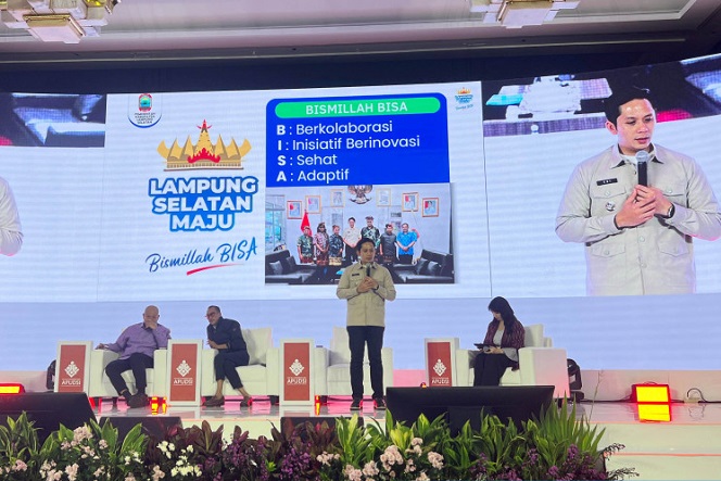 Tampil di Forum Bergengsi APUDSI, Bupati Egi Paparkan Strategi Desa Wisata Berkelanjutan Lampung Selatan