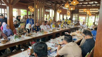Komisi IV DPRD Lampung Minta Kementrian PU Benahi Sungai dan Jalan Tani di Lampung Selatan