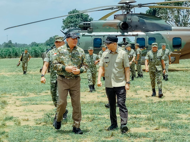 Gubernur Lampung Mirza Dampingi Menteri Pertahanan RI Sjafrie Sjamsoeddin Tinjau Fasilitas Markas Komando Batalyon Infanteri TP 848/Satya Pandya Cakti Anak Tuha, Lamteng