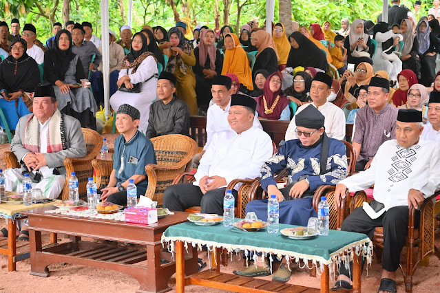 Wabup Pesawaran Hadiri Peringatan Isra Mi’raj di Ponpes Al Wujudi, Dimeriahkan Ginanjar dan Tausiyah Ustaz Dadang Mubarok