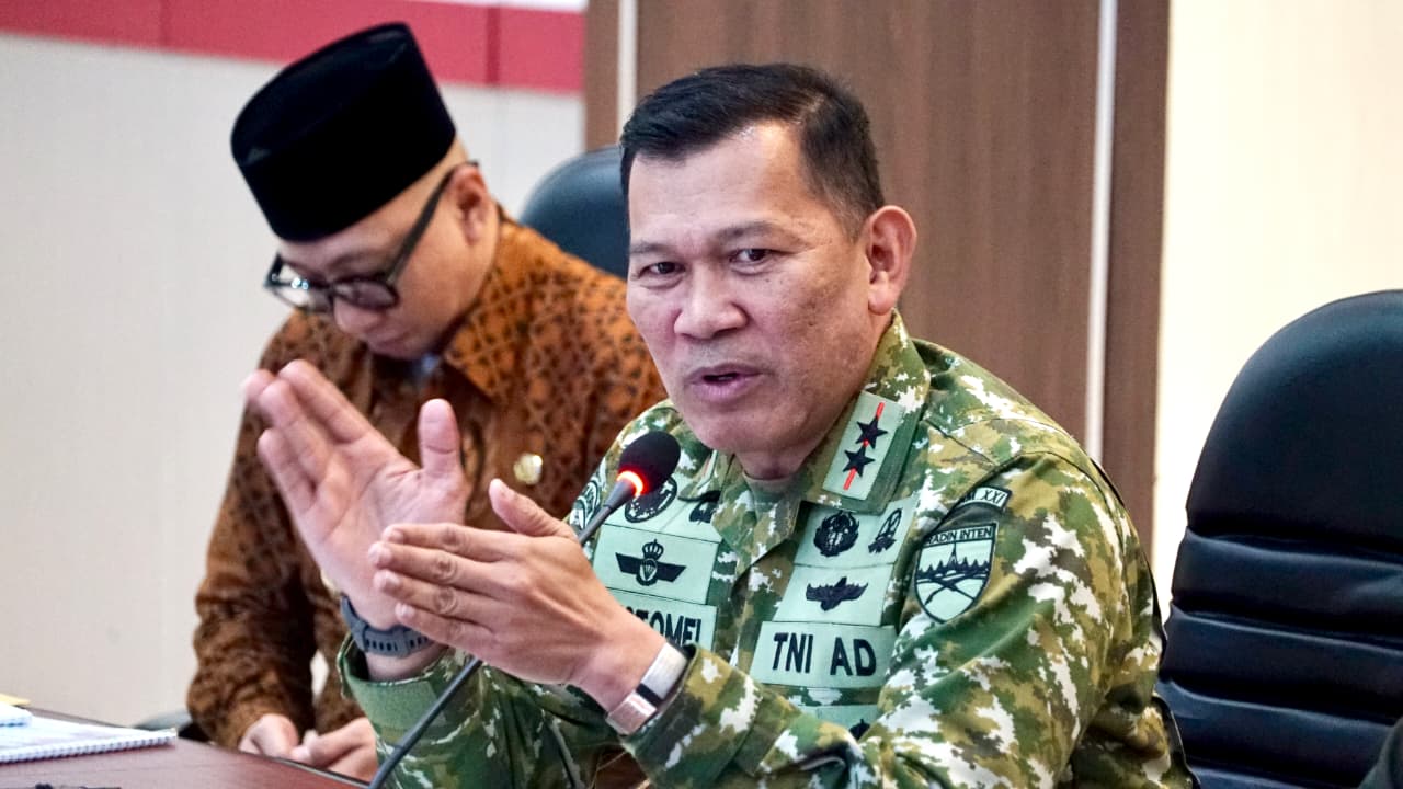 Pangdam XXI/Radin Inten Sambut Kunker Reses Komisi I DPR RI Ke Kodam XXI/Radin Inten