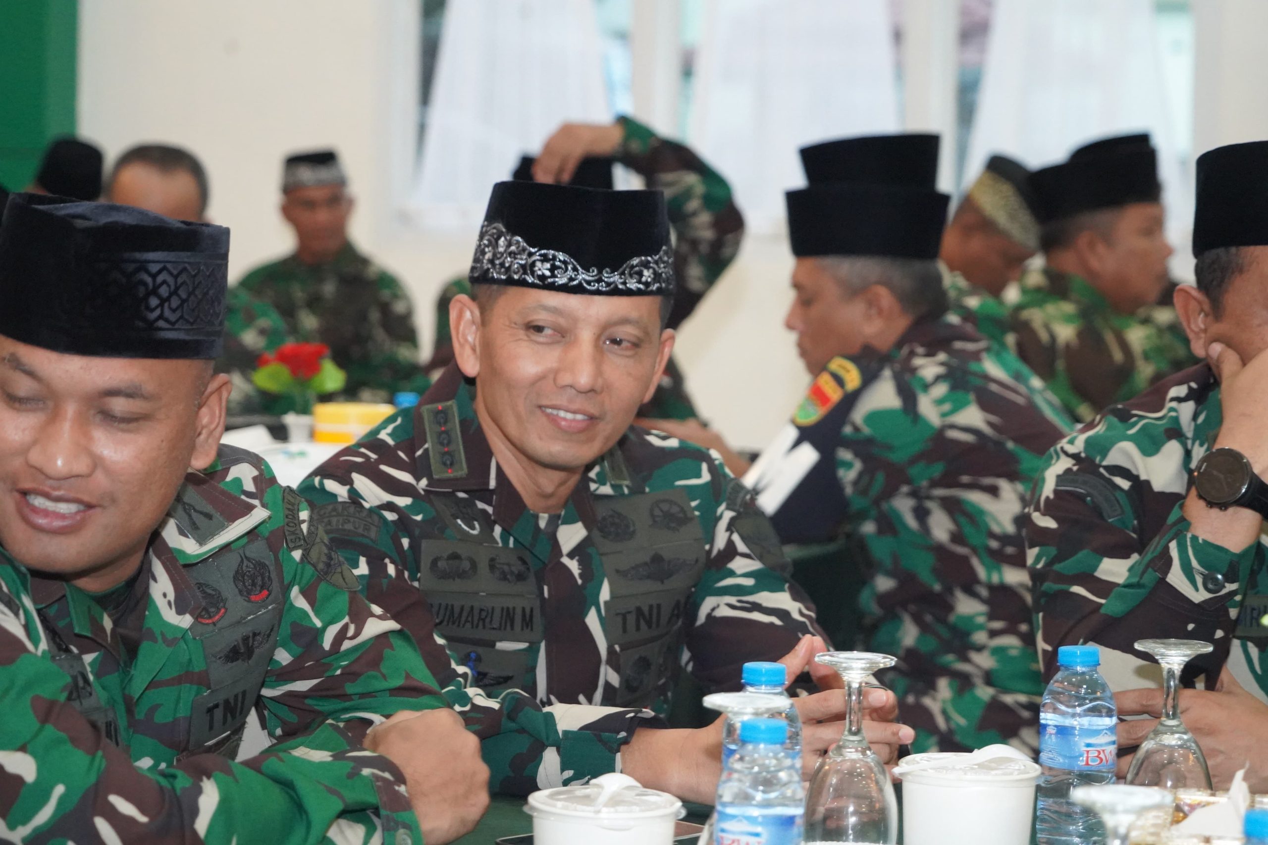 Danrem 043/Gatam Hadiri Peringatan Nuzulul Qur’an 1447 H/ 2026 M dan Buka Puasa Bersama Pangdam XXI/ RI