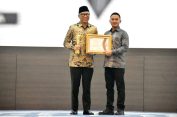 Gubernur Lampung Rahmat Mirzani Djausal Raih Penghargaan Tokoh Penggerak Ekonomi Agrikultur dan Ketahanan Pangan Nasional