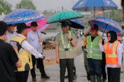 Gubernur Rahmat Mirzani Djausal Groundbreaking Ruas Jalan Brabasan–Wiralaga