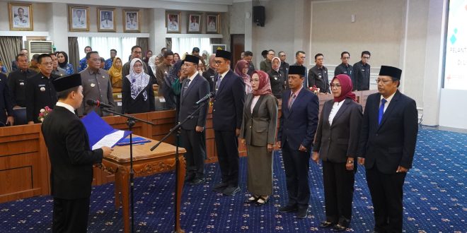 Enam Pejabat Dilantik, Pemprov Lampung Dorong Birokrasi Adaptif dan Berdampak