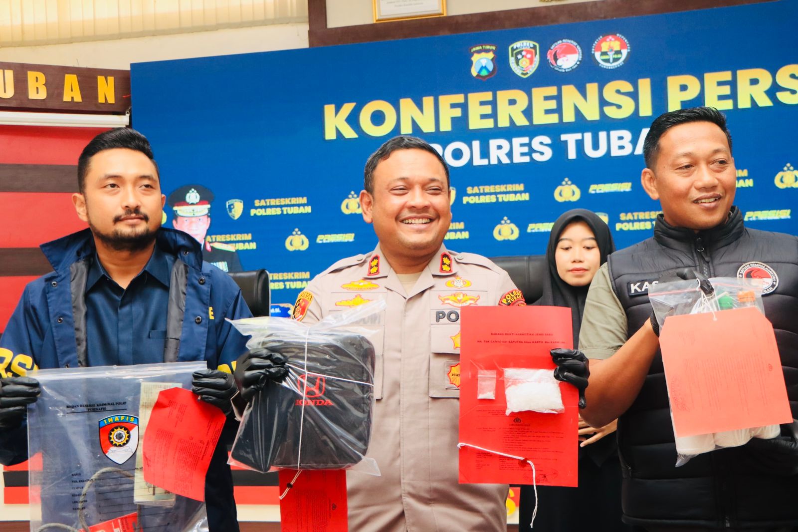 Prestasi Kapolres Tuban Dan Jajaran Dalam Mengungkap Peredaran Narkoba Jenis Sabu Dan Ribuan Pil Exstasi