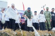 Restocking  Ikan Upaya Nyata Pemprov Lampung Menjaga Ekosistem Sungai