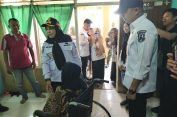 Peringati HUT Ke-81 Kemerdekaan RI, Wali Kota Bandar Lampung Bagikan Alkes Ke Warga