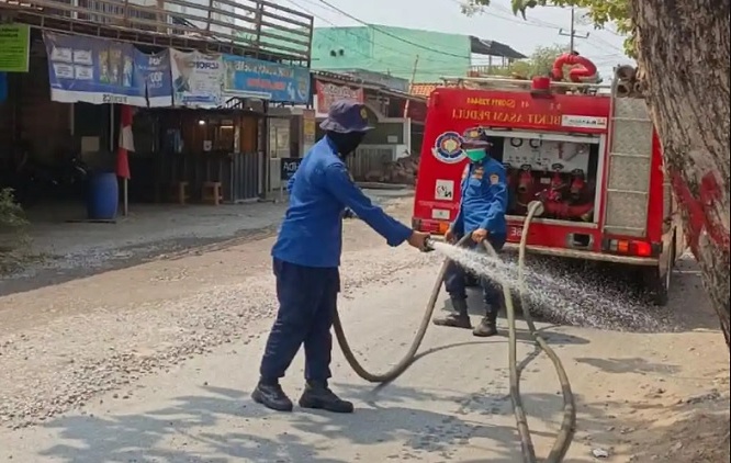 Langkah Cepat Pemkot Bandar Lampung Tangani Dampak Abu Vulkanik Anak Krakatau