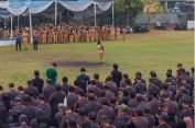 Wali Kota Pimpin Persiapan Kemah Bakti Satya Linmas Bandar Lampung,  Seragam Baru Dibagikan