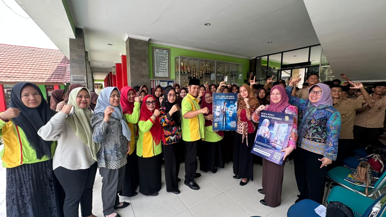 Tingkatkan Literasi, SMPN 17 Bandar Lampung Gandeng Dinas Perpustakaan Sosialisasikan Aplikasi Buka Buku